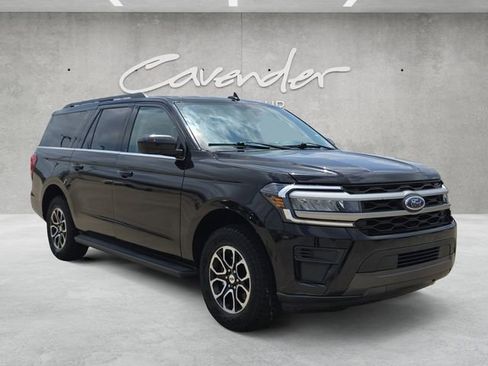Used 2024 Ford Expedition Max XLT AWD/4WD image 2