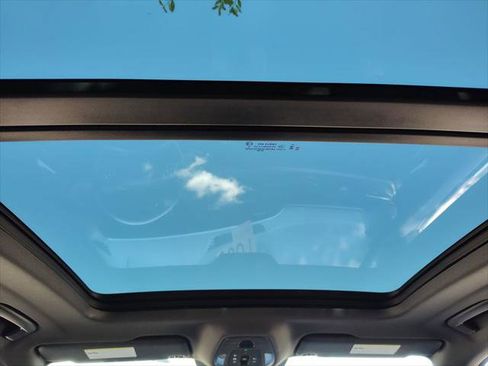 Certified 2025 Audi Q5 Premium w/ Convenience Package AWD/4WD image 30