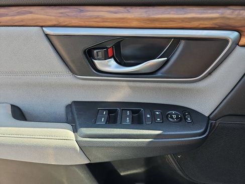 Used 2019 Honda CR-V EX image 27
