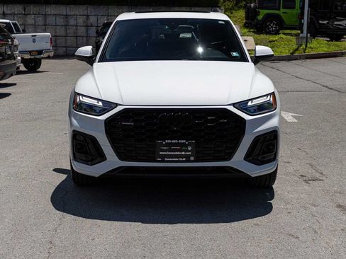 Used 2023 Audi Q5 2.0T Premium Plus w/ Premium Plus Package AWD/4WD image 2