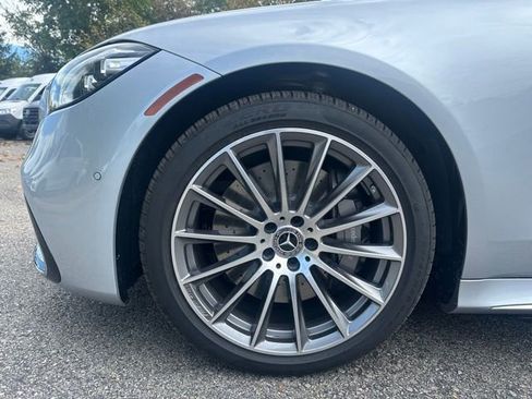 Used 2026 Mercedes-Benz S 580 4MATIC Sedan image 9