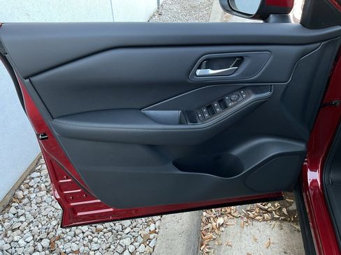 New 2026 Nissan Rogue SV image 12