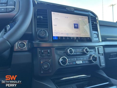 New 2026 Ford F350 Lariat w/ Black Appearance Package image 25