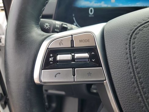Used 2025 Kia Telluride SX X-Line AWD/4WD image 12