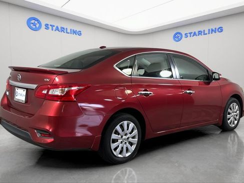 Used 2016 Nissan Sentra SV FWD image 9