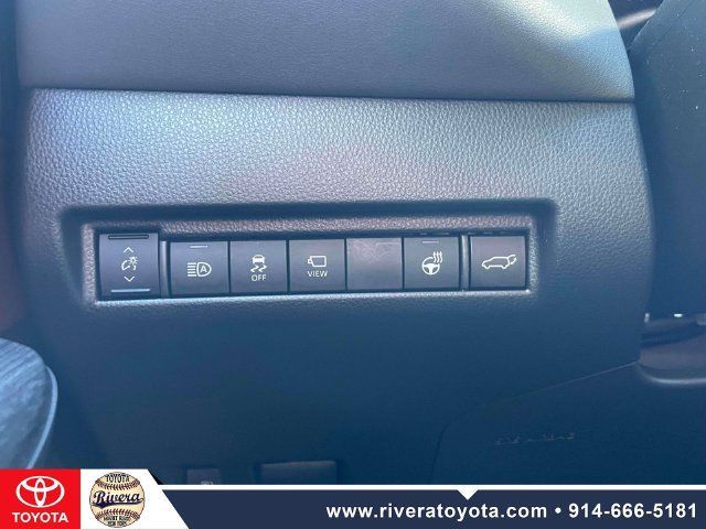 Certified 2024 Toyota Venza Limited AWD/4WD image 20
