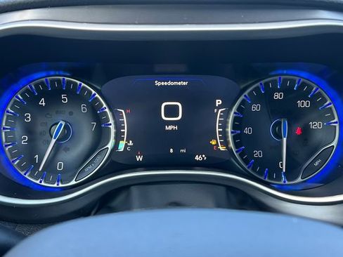 New 2026 Chrysler Pacifica Select AWD/4WD image 17