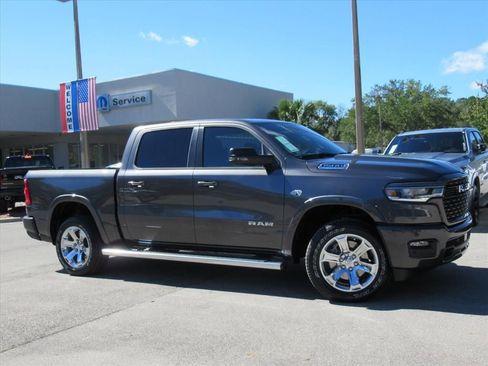 New 2026 RAM 1500 4x4 Crew Cab image 2