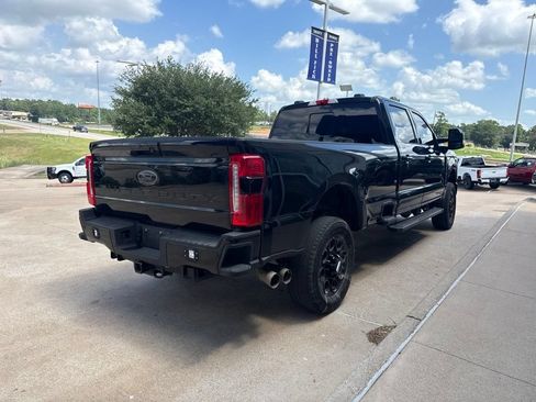 Used 2024 Ford F350 Lariat w/ Black Appearance Package AWD/4WD image 8