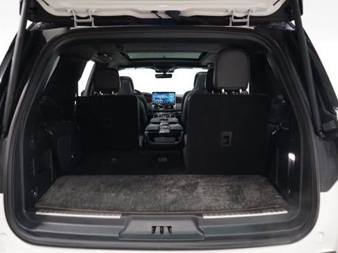 Used 2023 Lincoln Navigator Black Label image 35