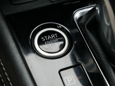 Used 2022 Nissan Kicks SV FWD image 31