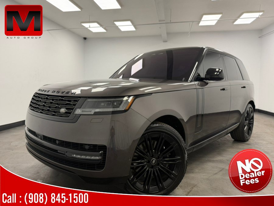 Used 2023 Land Rover Range Rover SE AWD/4WD image 1