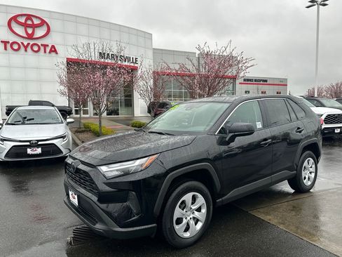 Certified 2025 Toyota RAV4 LE image 1