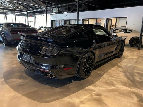 Used 2016 Ford Mustang Shelby GT350 w/ Technology Package image 5