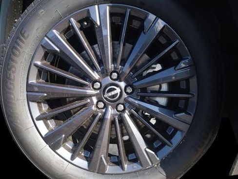 New 2026 Nissan Pathfinder SL AWD/4WD image 3