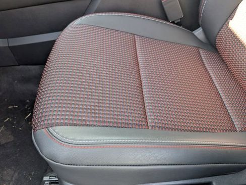 New 2026 Nissan Kicks SR w/ Cold Weather Package FWD image 23