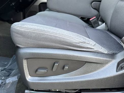 Used 2016 Chevrolet Silverado 1500 LT w/ LT Convenience Package image 13