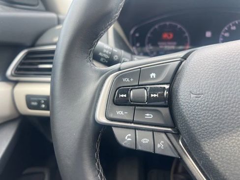 Used 2020 Honda Accord Touring image 23