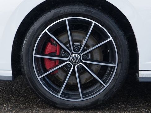 Certified 2025 Volkswagen Jetta GLI Autobahn image 12