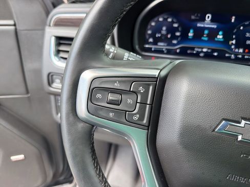 Used 2023 Chevrolet Tahoe Z71 w/ Z71 Off-Road Package AWD/4WD image 18