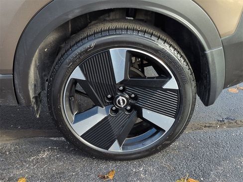 Used 2025 Nissan Kicks SR image 21