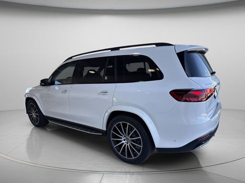 Certified 2026 Mercedes-Benz GLS 450 4MATIC image 3