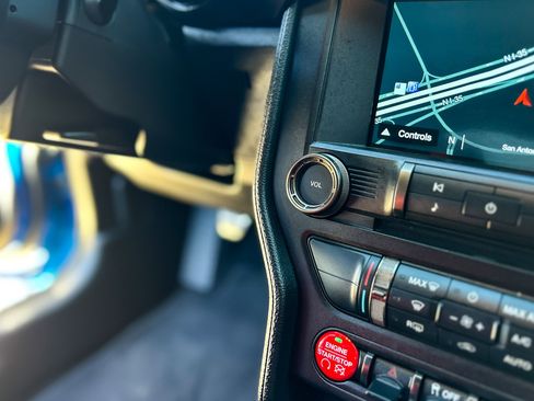 Used 2017 Ford Mustang Shelby GT350R w/ GT350R Equipment Group 920A image 19