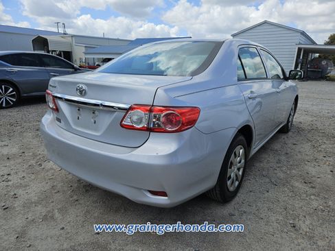 Used 2013 Toyota Corolla L image 7