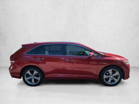 Used 2013 Toyota Venza XLE w/ XLE Premium Pkg FWD image 4