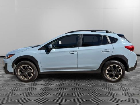 Used 2022 Subaru Crosstrek 2.0i Premium image 6