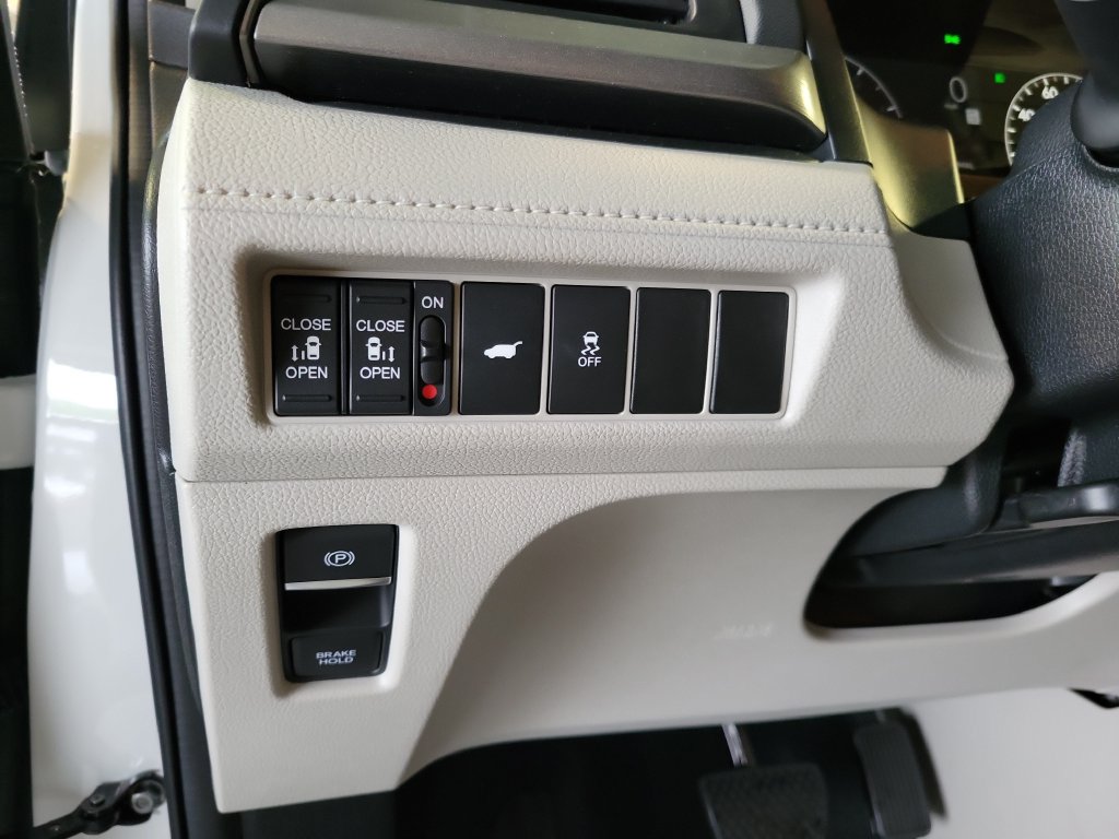 Certified 2026 Honda Odyssey EX-L image 27