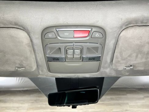 Used 2025 Kia Telluride SX Prestige AWD/4WD image 29