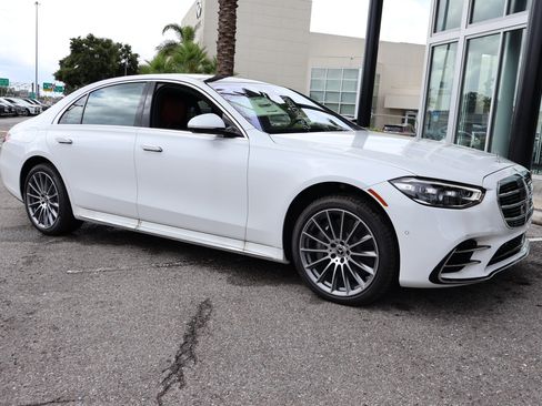 New 2025 Mercedes-Benz S 580 4MATIC Sedan image 13