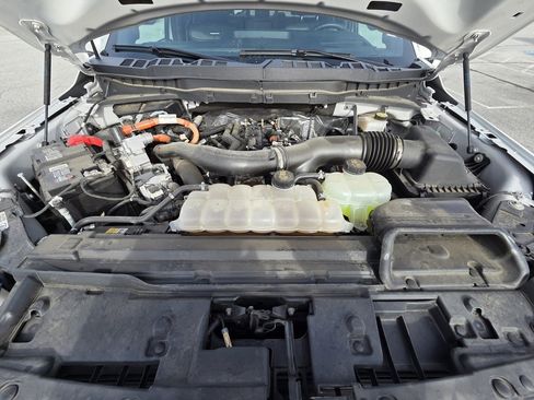 Used 2024 Ford F150 Platinum w/ Equipment Group 702A High image 33