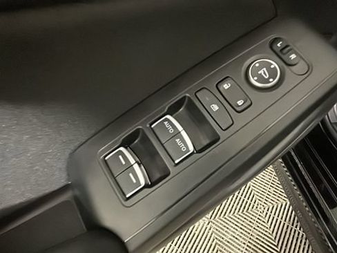 Used 2024 Honda Civic EX image 10