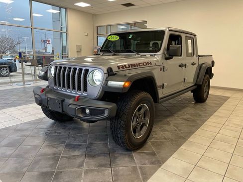Used 2020 Jeep Gladiator Rubicon w/ Uconnect 4C Nav & Sound Group image 2