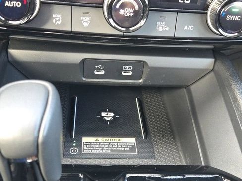 Used 2025 Honda Accord EX-L image 16