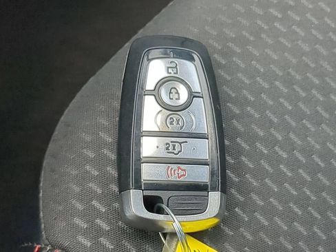 Used 2023 Ford Escape ST-Line Select w/ Tech Pack #2 AWD/4WD image 29