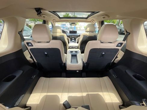 Certified 2023 Acura MDX SH-AWD image 26