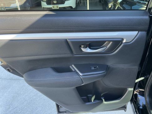Used 2021 Honda CR-V Special Edition image 16