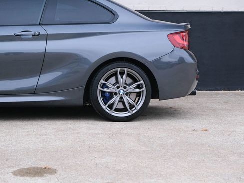Used 2015 BMW M235i Coupe image 10