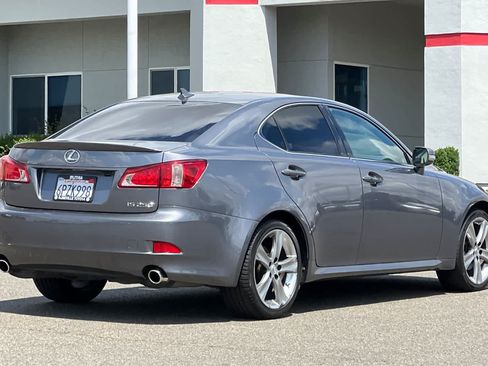 Used 2012 Lexus IS 250 w/ Premium Pkg Value Edition RWD image 2