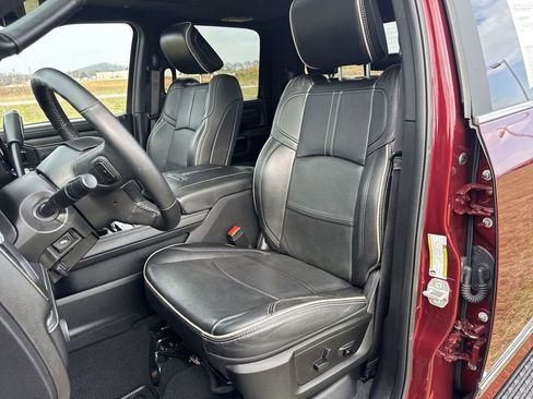 Used 2024 RAM 3500 Limited image 11