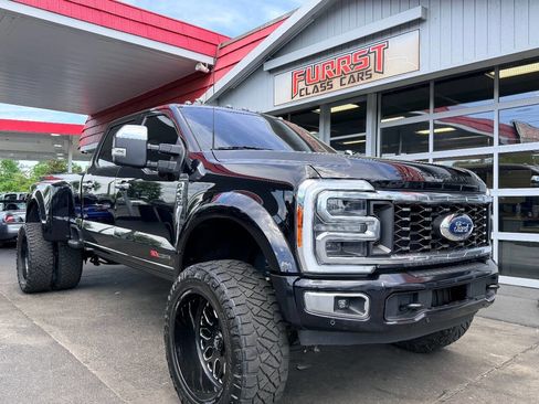 Used 2023 Ford F450 Platinum w/ FX4 Off-Road Package AWD/4WD image 16