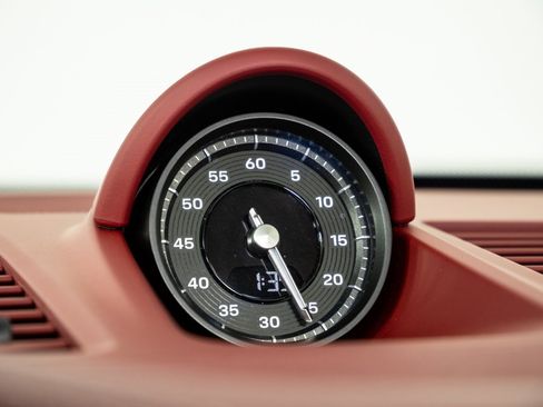 Used 2025 Porsche 911 Targa 4 GTS image 17