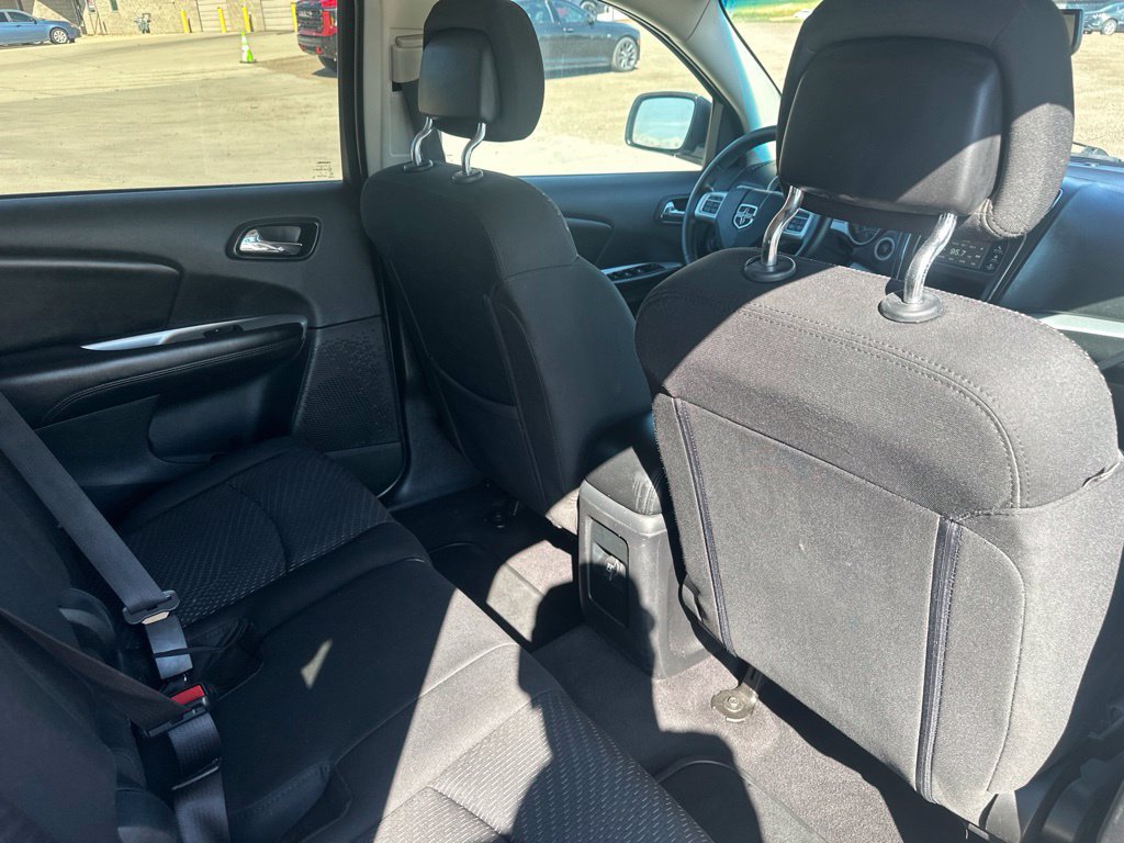 Used 2016 Dodge Journey SE w/ Flexible Seating Group FWD image 23