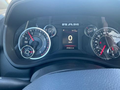 Used 2024 RAM 3500 Big Horn image 23