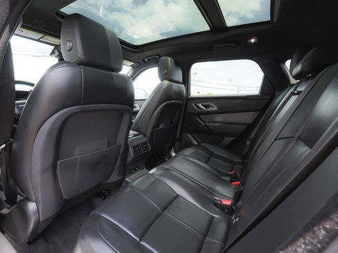 Used 2026 Land Rover Range Rover Velar S AWD/4WD image 33