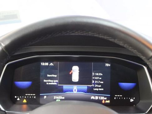 Used 2023 Volkswagen Jetta SE w/ Panoramic Sunroof Package FWD image 18