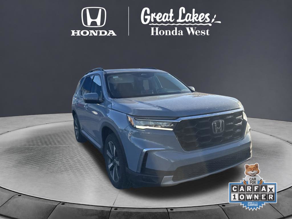 Used 2025 Honda Pilot Touring image 5